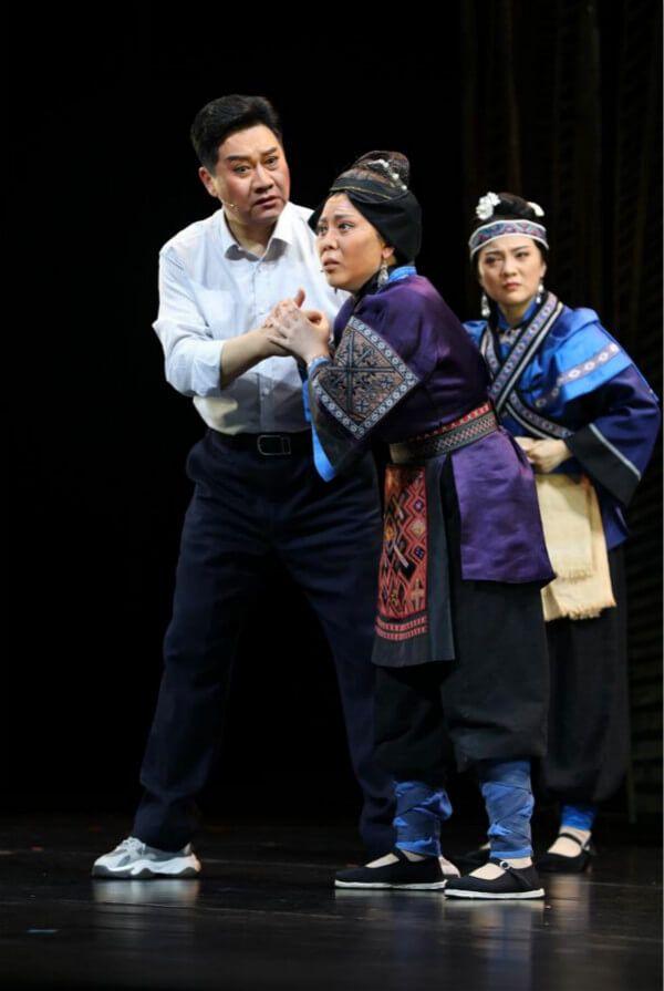 上海越剧院创排扶贫题材大戏《山海情深》深深有情! 上海越剧院创排扶贫题材大戏《山海情深》深深有情!