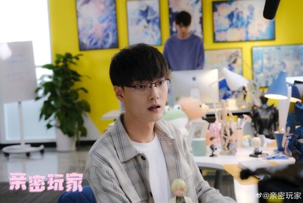 二次元剧《亲密玩家》上线 张冠森上演无厘头理工男