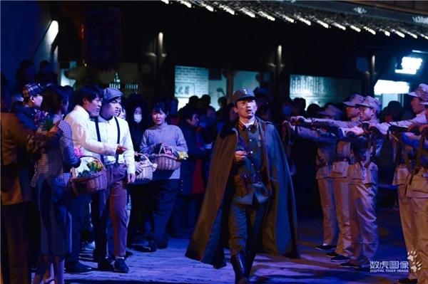 《暗战·沙家浜》行进式夜游+陶醉式戏剧说明赤色文化