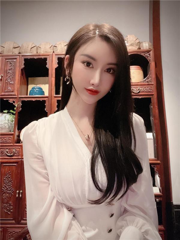 桓淼淼参演网剧加油吧程序员热拍中