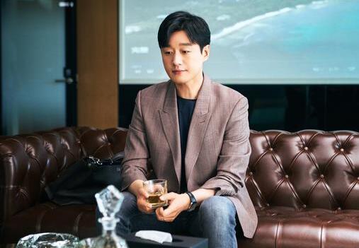 佟大为发长文谈中年人的奋斗：陆涛终成夏君山