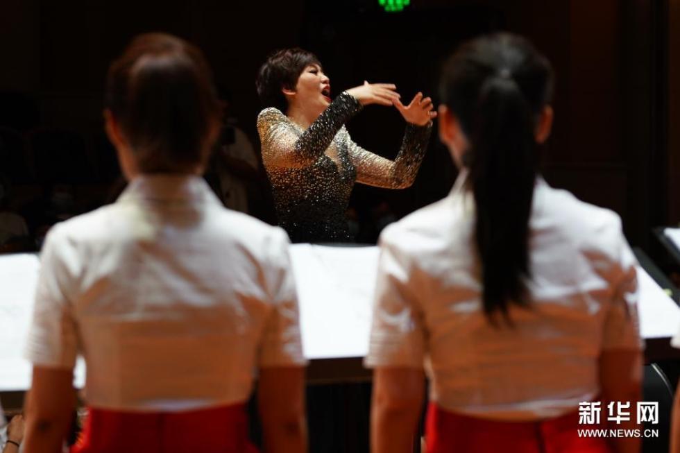 流行碰撞经典 北京音乐厅开唱