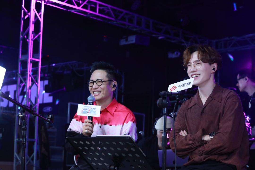 总台音乐近年道《超级音乐速递》跨越荧屏 云端筑梦