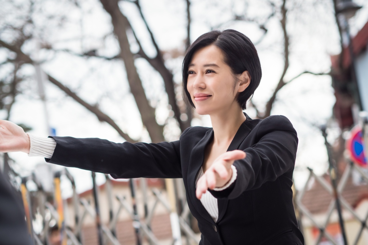 《大话真探》收官 陈案告捷余男演技获赞