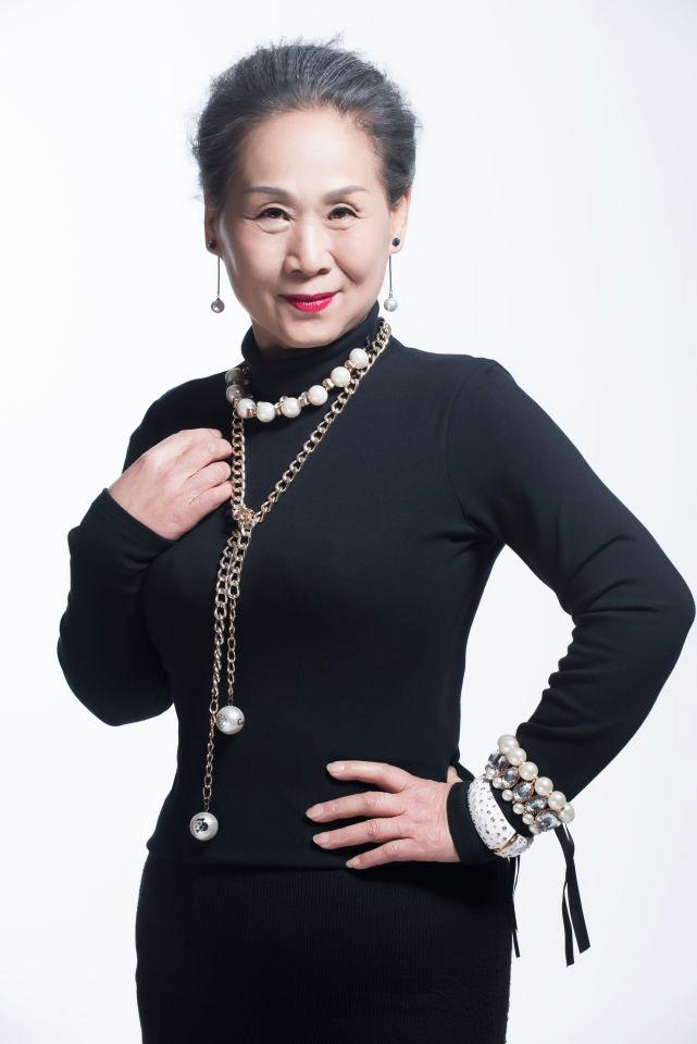 电影《爸爸妈妈别离开我》开机发布会