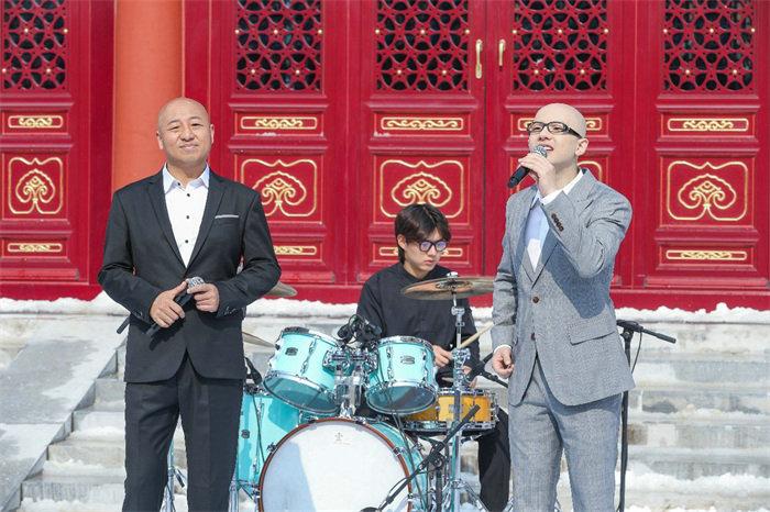 雪花盛开迎冬奥 歌满京华声如潮