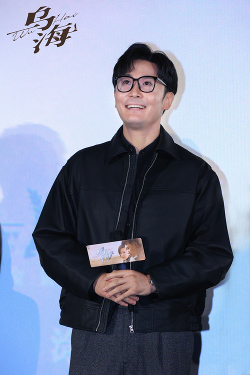 《乌海》首映口碑暖燃 黄轩杨子姗等共忆幕后故事