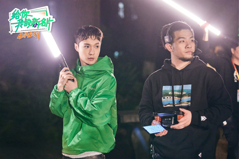 《给你，我的新名片》将播 出现张艺兴MV拍摄幕后趣事