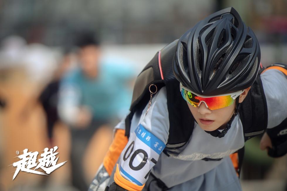 央视开年大剧《超越》正式开播 三代短道速滑人热血集结为国争光