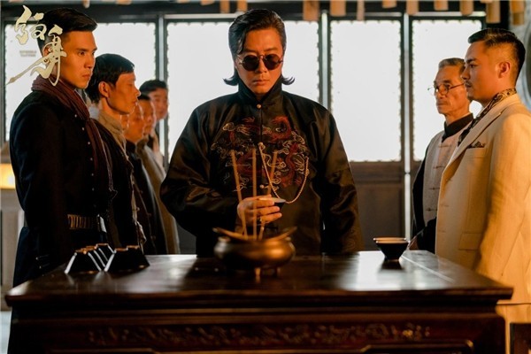 电影《纹身》曝双终极物料 赵文卓披荆斩棘闯江湖