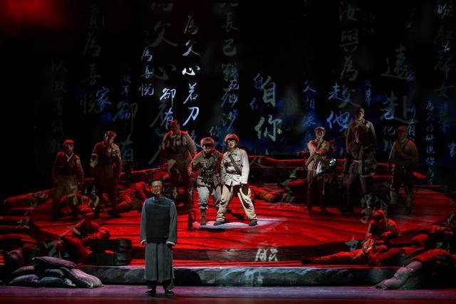 大型曲艺音乐剧《成都乡信》蓉城开演 传递动人的力量