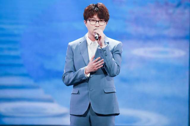 毛不易献唱总台2022元宵晚会