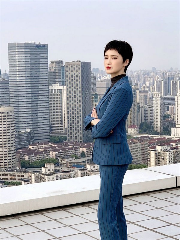 《盛装》还原职场生态,龚蓓苾演绎“她”力量