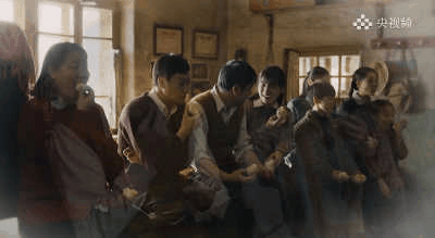 是花朵就要努力绽放:《人世间》的女性花语