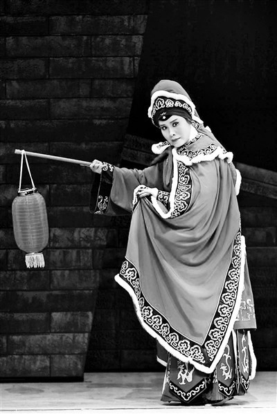 翟墨：老旦戏也可以火爆开打