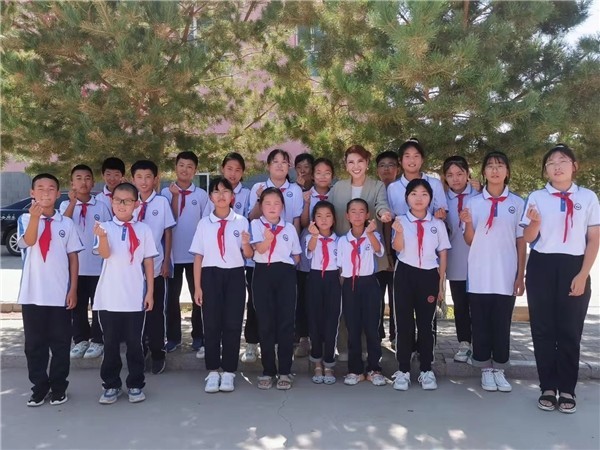 乌兰图雅：让青春在奋进中焕发色泽