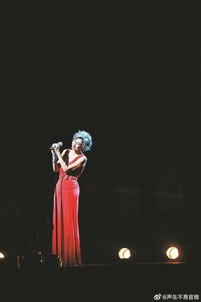 “港乐”始终在耳边在眼前“声生”争议不息慷慨不息