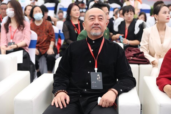 汗青传记题材电影《鸠摩罗什》于深圳正式开机