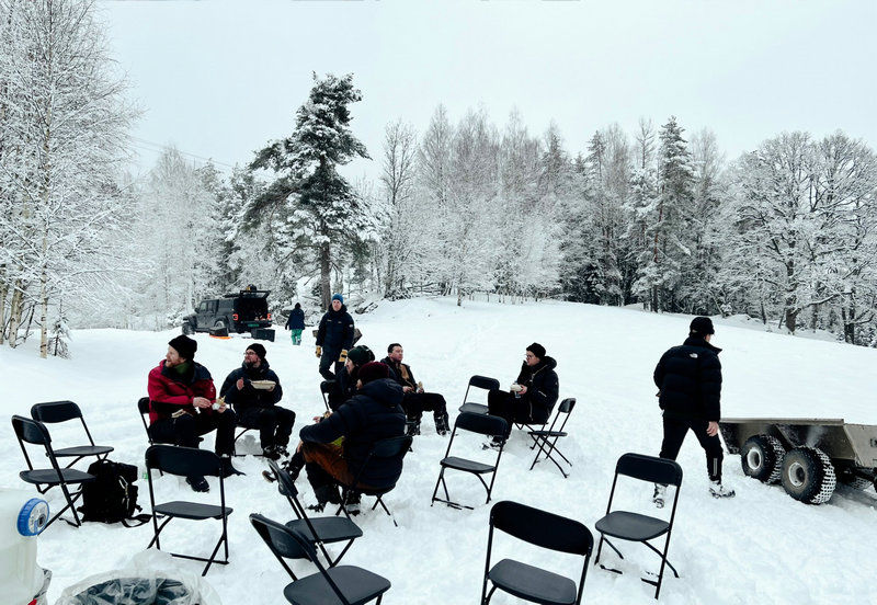 吴青峰与欧若拉合作新歌《Storm》