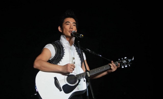 任贤齐《梦幻新诛仙》出现披荆斩棘的故事