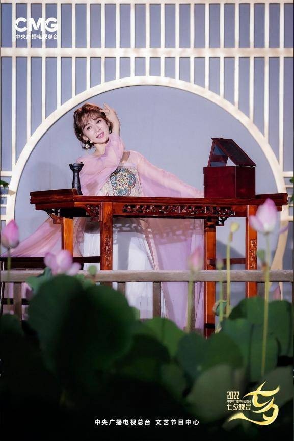 刘洋洋《万世一回眸》唱出了中国人的含蓄美