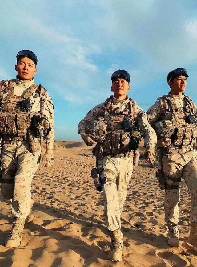 杨文森:《决胜零距离》是用军人特有的语境创作的