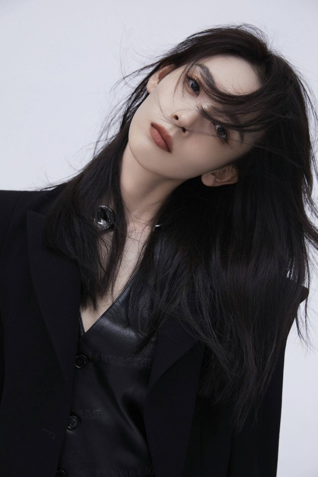 陈瑶官宣介入中视同成 共赴未来无限星程