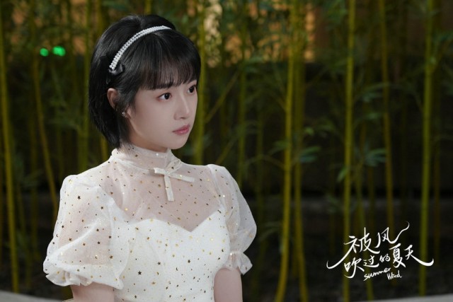 《被风吹过的夏天》来袭 王冠逸刘思辰上演“奇幻跨国恋”
