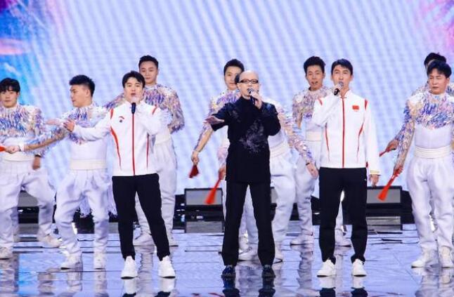 纪念北京冬奥会成功举办一周年 平安与冬奥冠军合唱《雪龙吟》