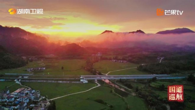 穿行中国最美国道，探寻中国式当代化之路，记载片《国道巡航》定档2月13日