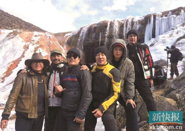 用对“在路上”的热爱阐明“滚烫精神”