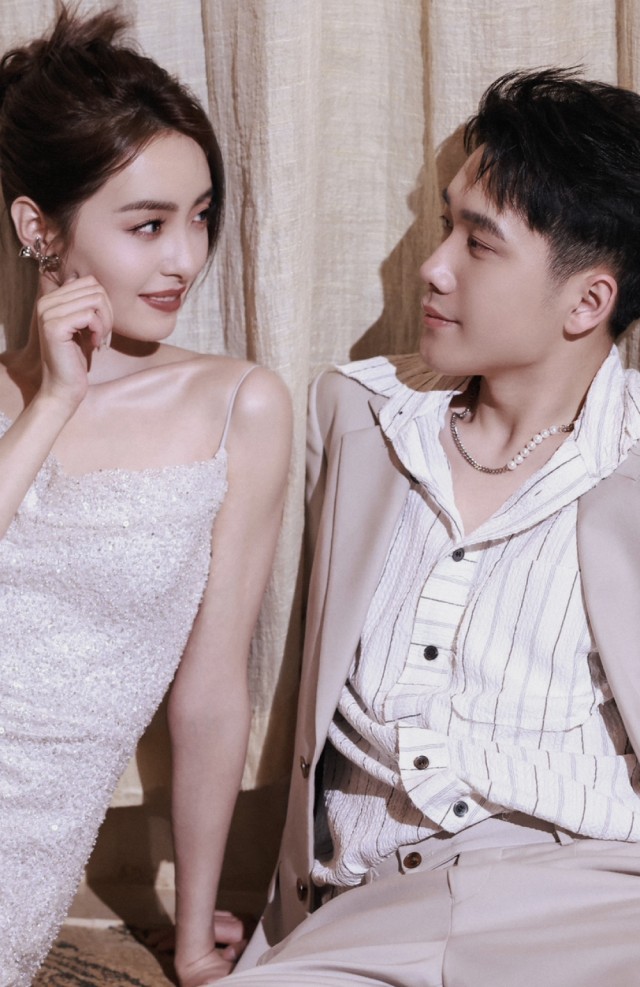 《青梅酸酸你微甜》热播 宋一雄孙嘉琪礼服情侣大片释出