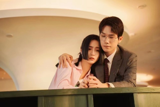 《归路》《青梅》同期热播 宋一雄多面演技塑造差异角色