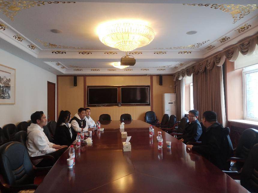 电影《一山之隔》走进中央民族大学 同学有笑有泪反响热烈