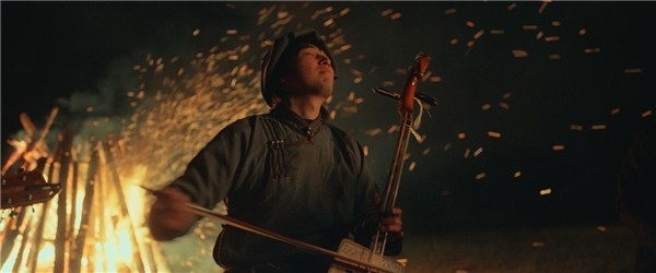 先容口碑佳作《脐带》的N个情由