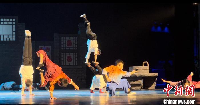 辽宁杂技剧《先声》以杂武艺术演绎红色故事