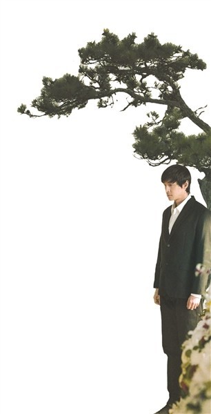 《不虚此行》:悬浮的人间烟火倔强的诗意表达