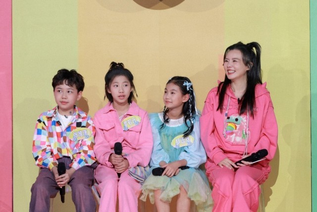 《找到你的声音》从令人惊叹最先追更 龚琳娜携手10后进入跨年时间！