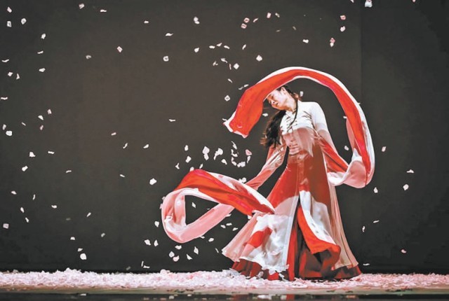 京城剧场暑期捧出系列“大餐”