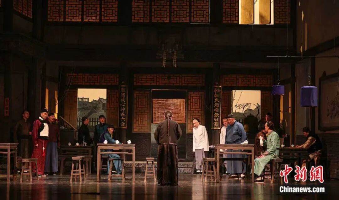 冯远征谈演员拍短剧：不排斥但要先尝尝“汗珠子掉地摔八瓣”的苦(图5)