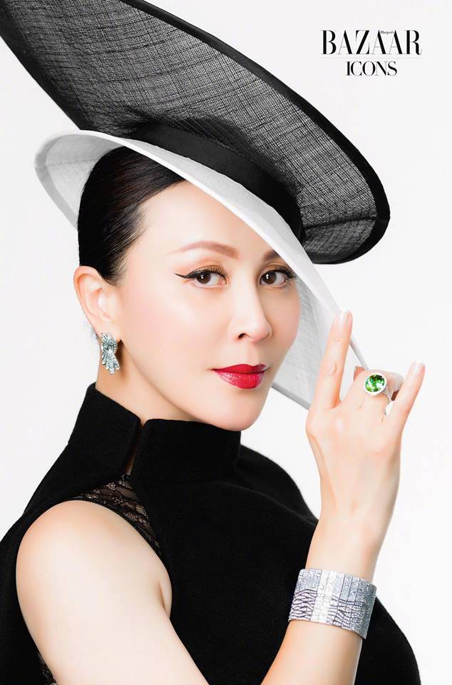 郑秀文容祖儿露蛮腰又帅又美 刘嘉玲涂红唇风情万种