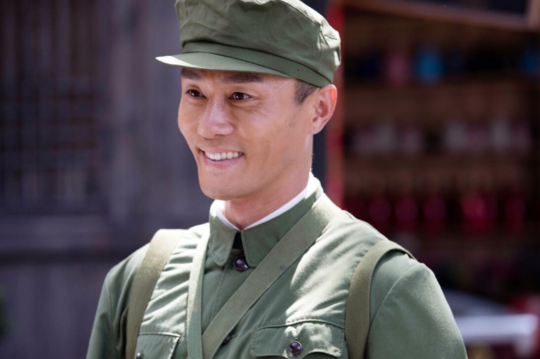 麦香热播章贺硬核蜕变不负千面男神称号