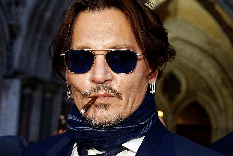 宅家使人勤奋!网络绝缘体约翰尼德普开通ins晒帅照