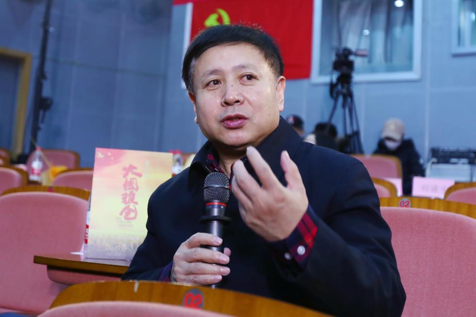 聚焦“中国饭碗”！电影纪录片《大国粮仓》将在全国上映
