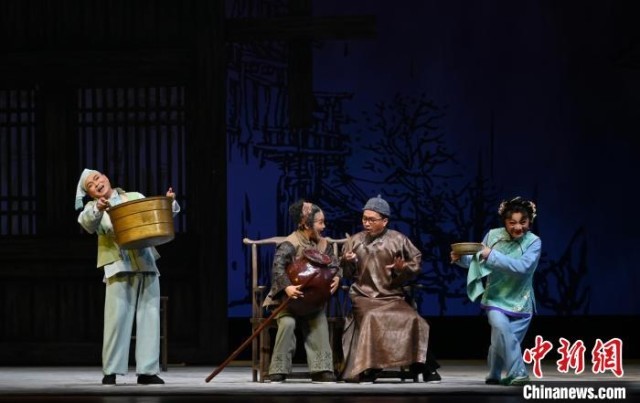 邵阳花鼓戏《豆腐西施》首次晋京演出带来火辣辣湘味