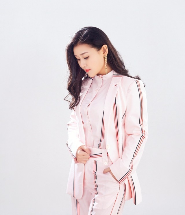 最美米脂小草李娟：来自美人县的“陕北好声音”