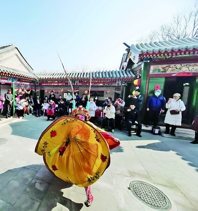 老戏新演 古建新生