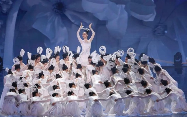 德化白瓷闪耀海丝国际艺术盛典