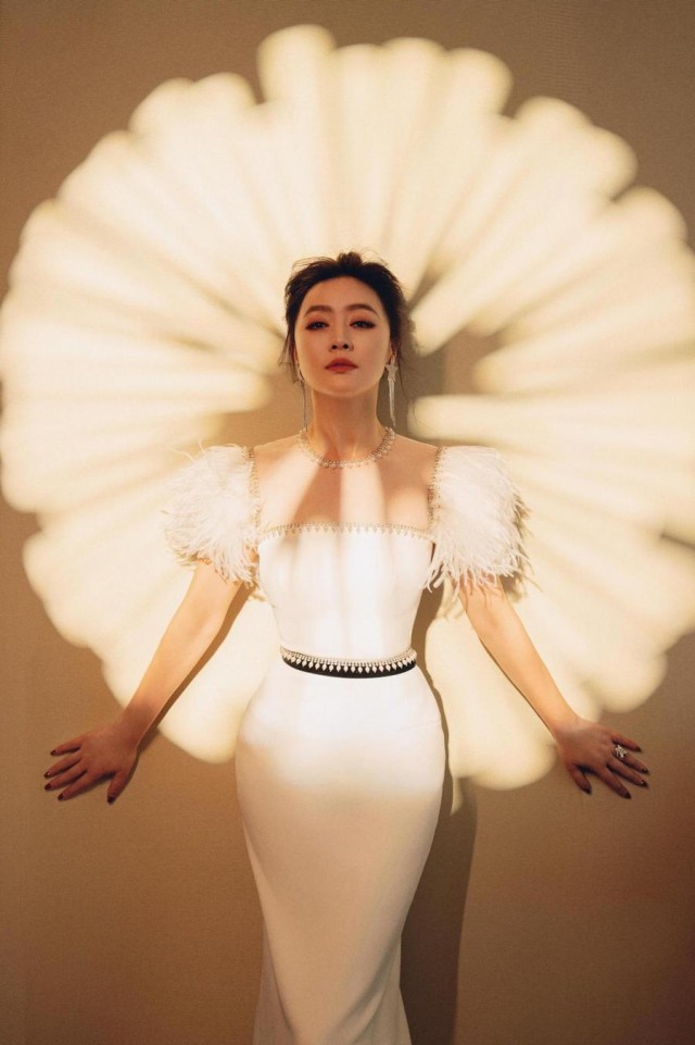 田海蓉携新片《火种》惊喜亮相北影节 挑战新角色引人期待